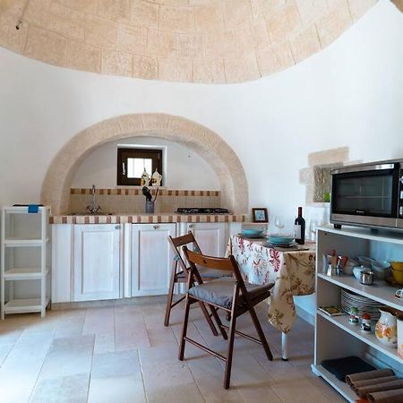 Вилла Trullo Caelum Альберобелло Экстерьер фото